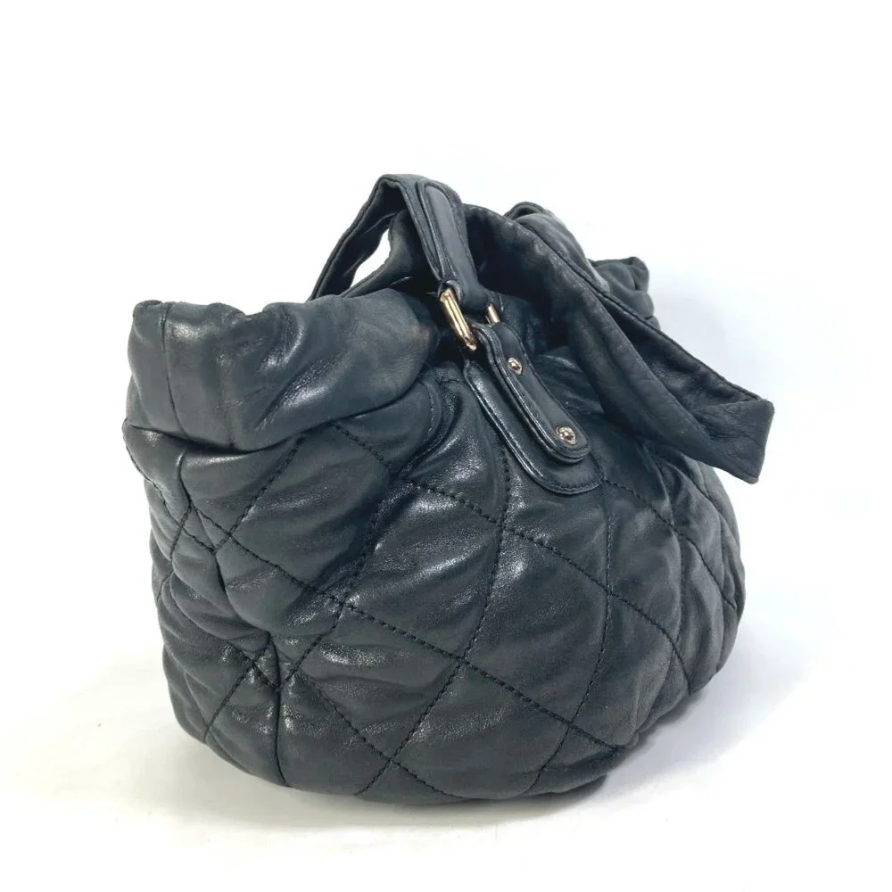 CHANEL Black Shoulder Bag